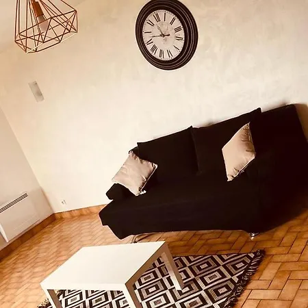 -le Cinq- Hébergement de vacances *